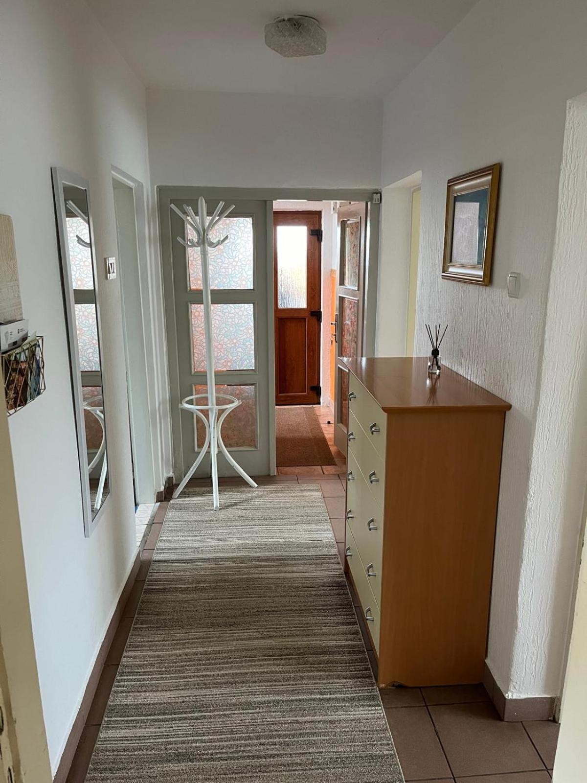 Apartman Ivka Ґоспич Екстер'єр фото