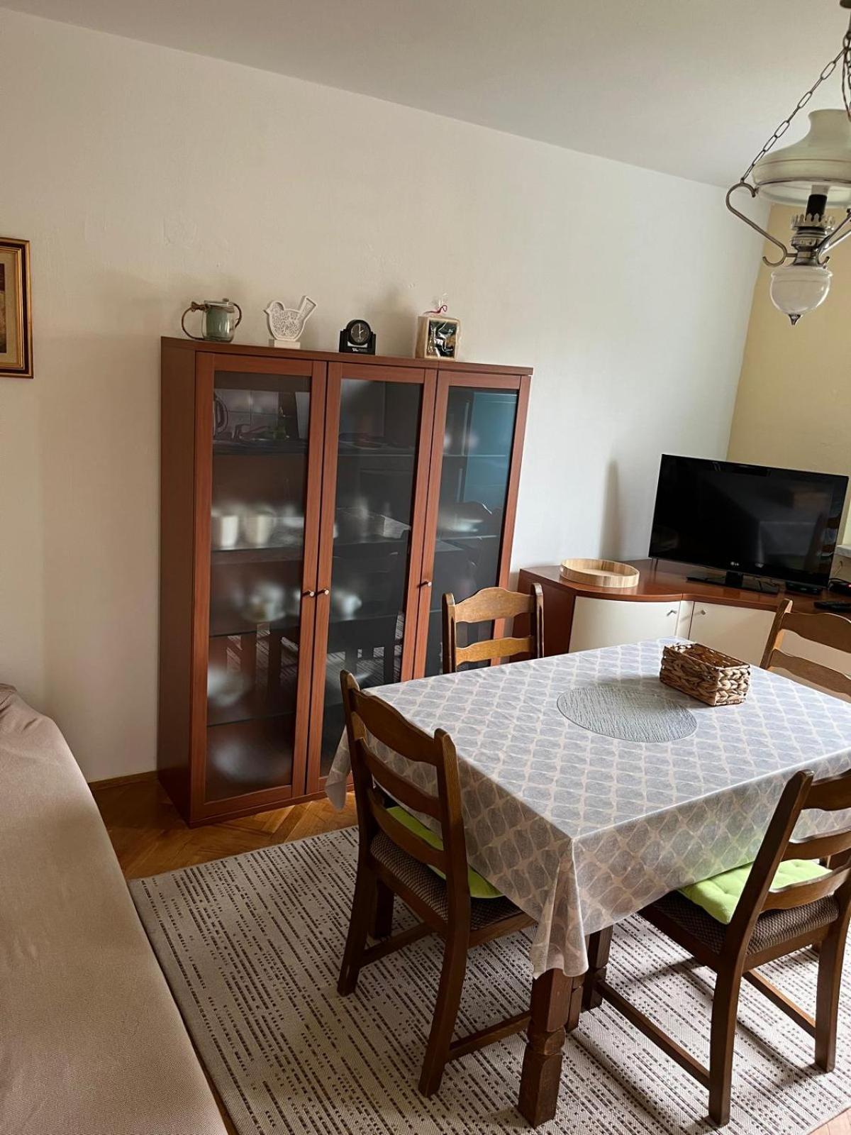 Apartman Ivka Ґоспич Екстер'єр фото